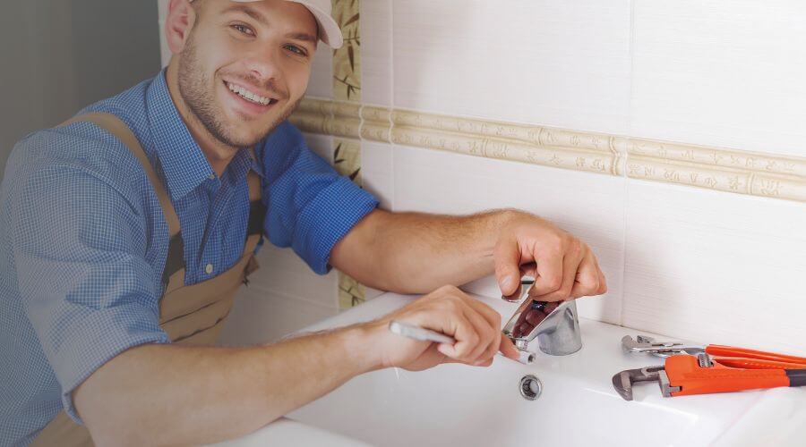 Professional sink repair in Hodgen, OK